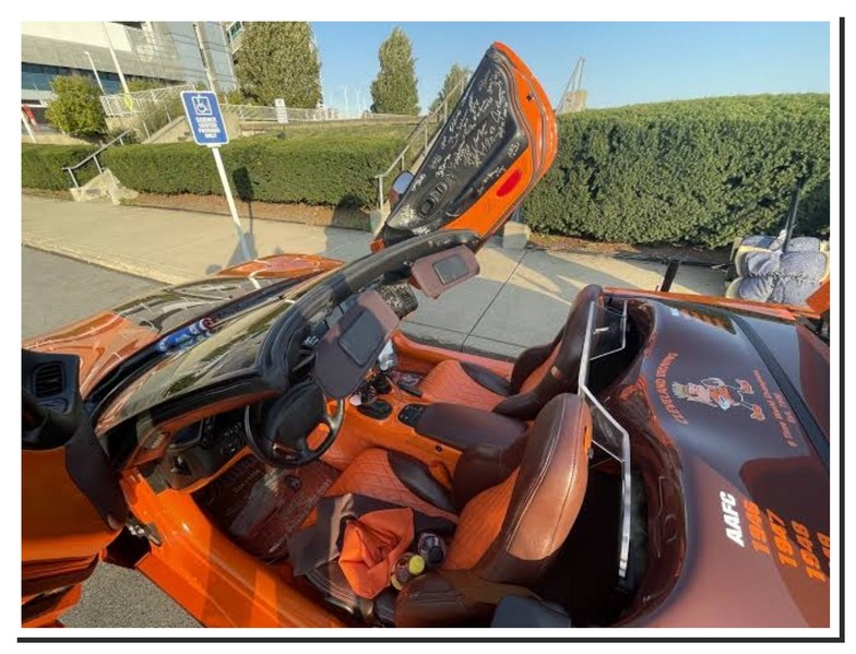Inside the JB Corvette